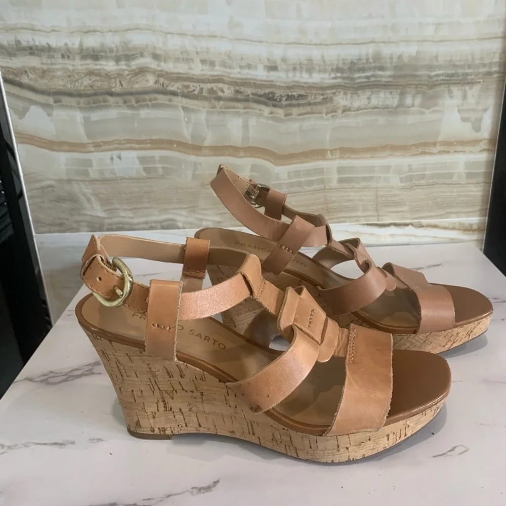 Women’s Tan Franco Sarto Upper‎ Leather Strap Sandal Wedge Size 7